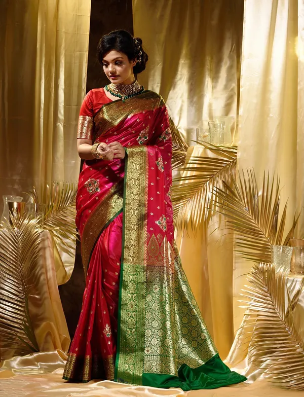 Woven_Kanjivaram_,_Banarasi_Jacquard_Saree