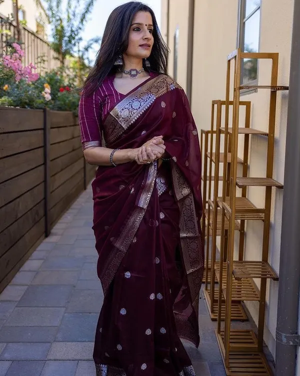Floral_Print_Kanjivaram_Jacquard,_Cotton_Silk_Saree