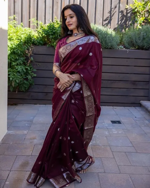 Floral_Print_Kanjivaram_Jacquard,_Cotton_Silk_Saree