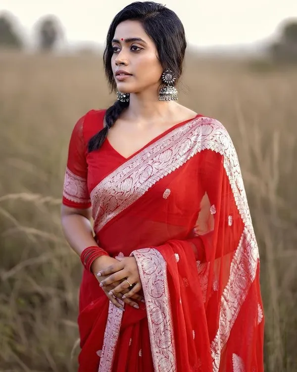 Floral_Print_Kanjivaram_Jacquard,_Cotton_Silk_Saree