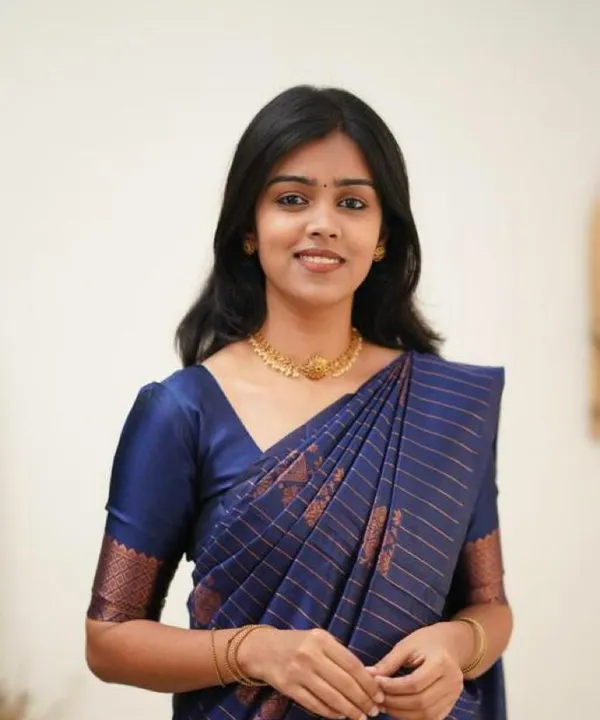 Woven_Kanjivaram_,_Banarasi_Jacquard_Saree
