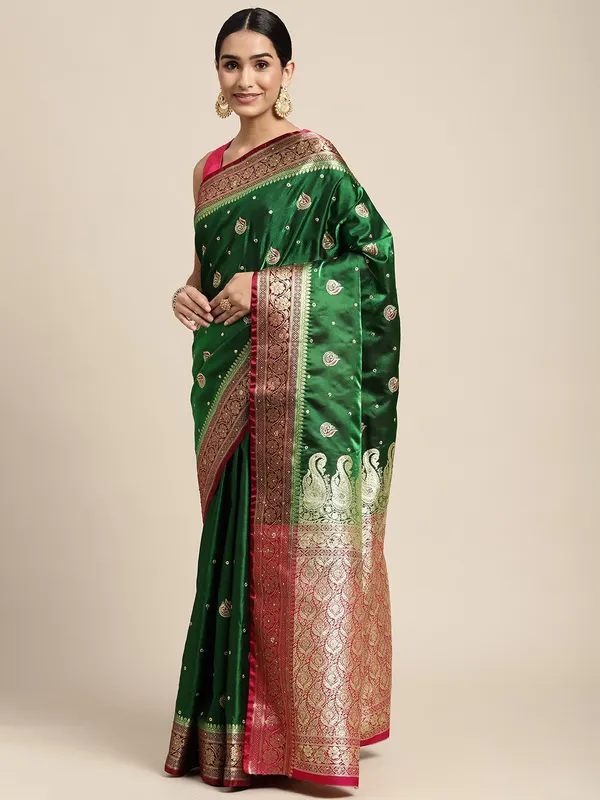 Woven_Kanjivaram_,_Banarasi_Jacquard_Saree
