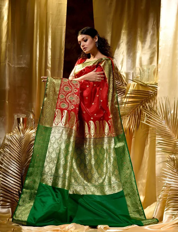 Woven_Kanjivaram_,_Banarasi_Jacquard_Saree
