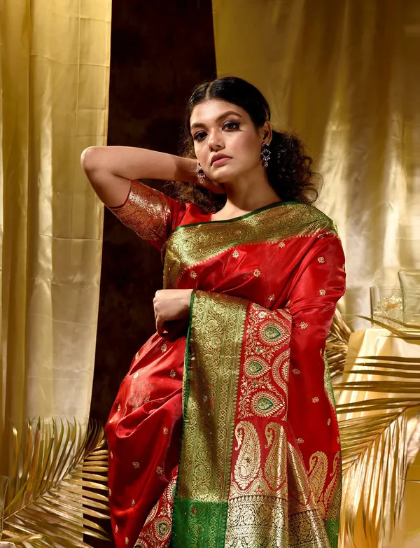 Woven_Kanjivaram_,_Banarasi_Jacquard_Saree