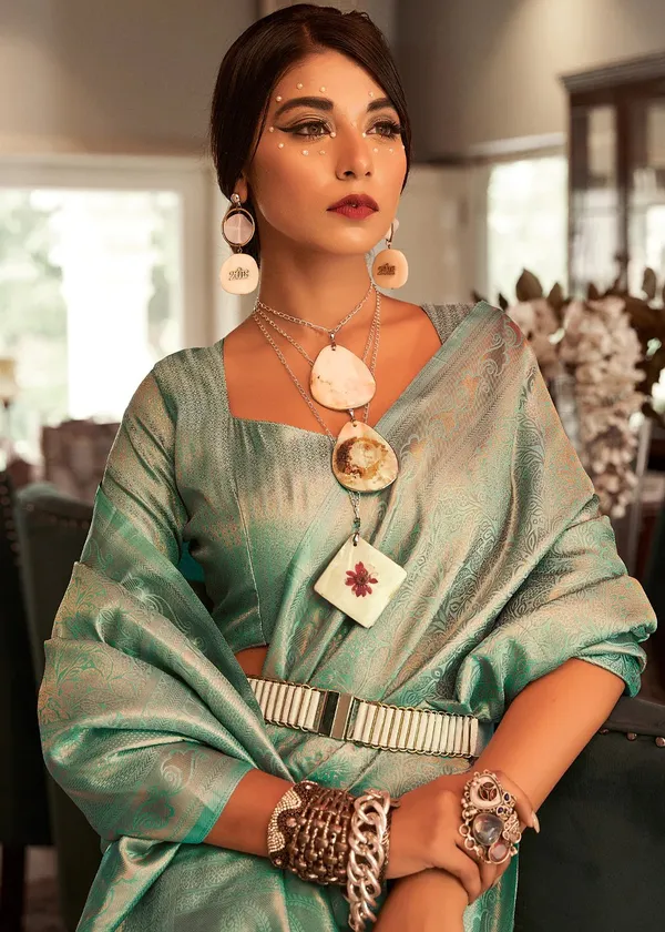 Woven_Kanjivaram_,_Banarasi_Jacquard_Saree