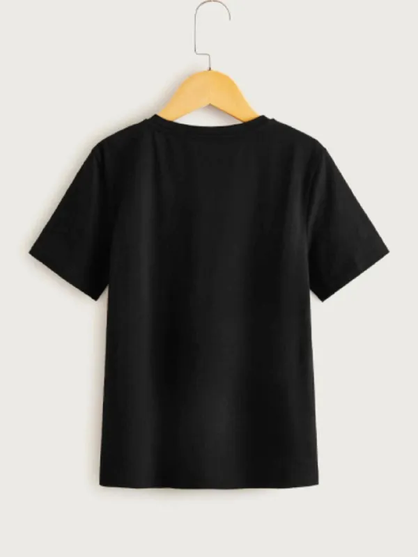 Black_&_White_Pure_Cotton_Regular_Fit_Printed_T-Shirt_For_Boys