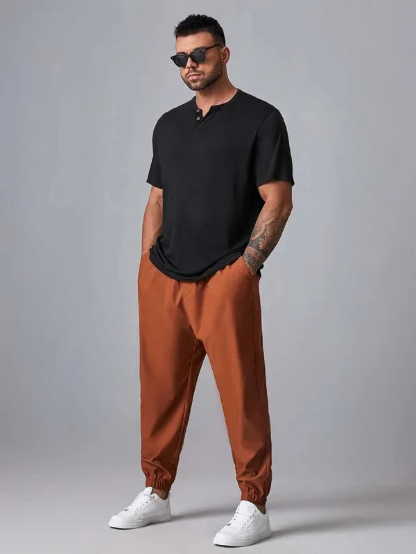 Black_Pure_Cotton_Solid_T-shirt_for_Men