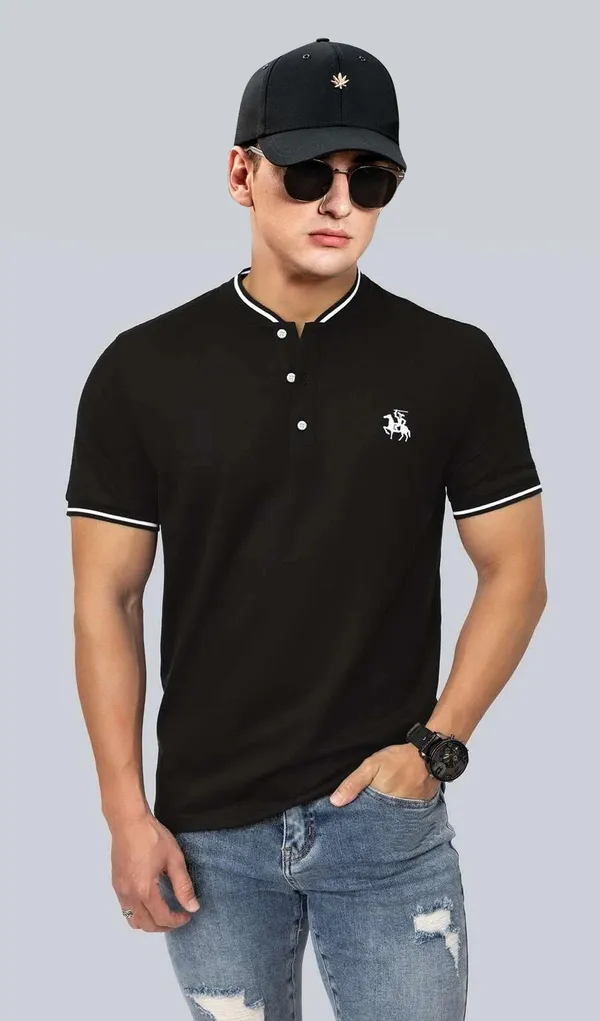 Black_Pure_Cotton_Sporty_T-shirt_for_Men
