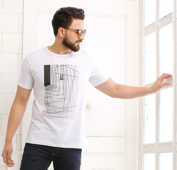 White_Cotton_Blend_Printed_T-shirt_for_Men