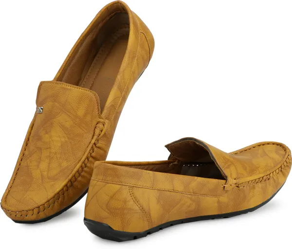 Loafers_For_Men_|_Tan_Lace-Ups