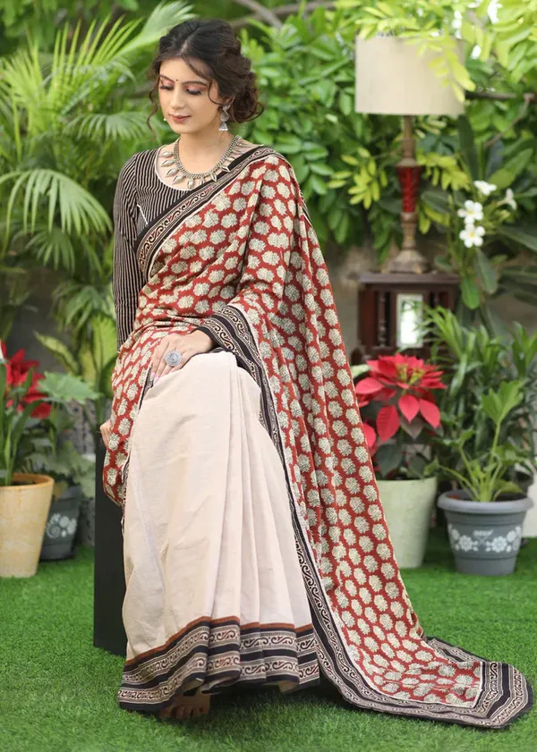 Cream_Color_Digital_Printed_Festive_Or_Wedding_Wear_Saree