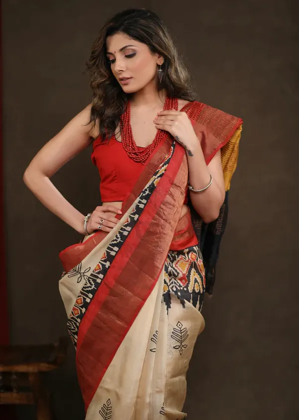 Red_Printed_Festive_Or_Wedding_Wear_Saree