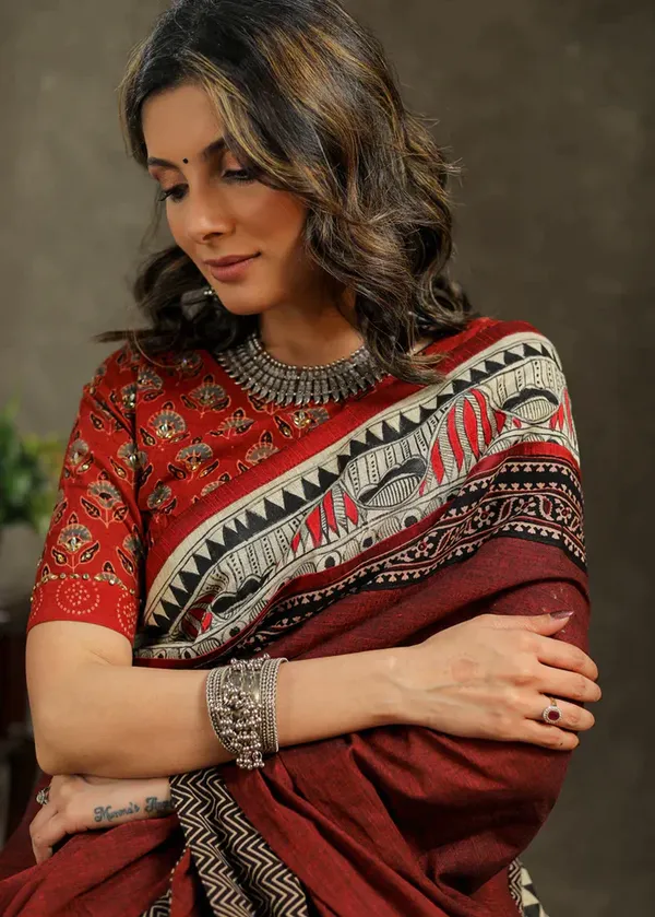 Red-Black_Color_Printed_Festive_Or_Wedding_Wear_Saree