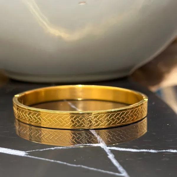 24K_Gold_Platted_Anti_Tarnish_Stainless_Steel_Kada