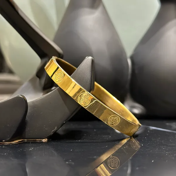 24K_Gold_Platted_Anti_Tarnish_Stainless_Steel_Kada