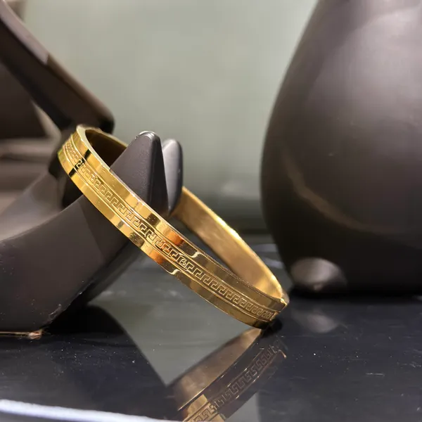 24K_Gold_Platted_Anti_Tarnish_Stainless_Steel_Kada
