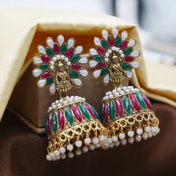 Laxmi_devi_inspired_Pearl_Jhumka_Earrings_for_Girls