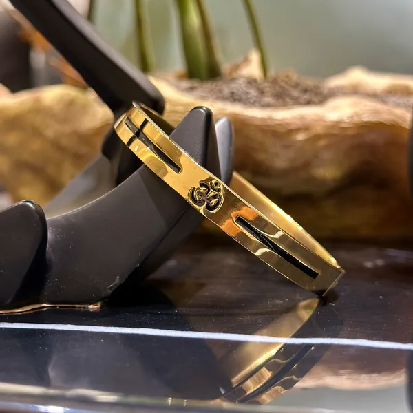 24K_Gold_Platted_Anti_Tarnish_Stainless_Steel_Kada