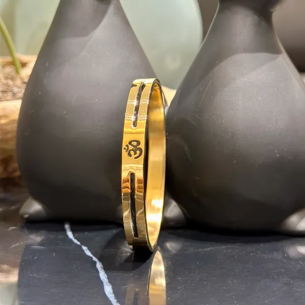 24K_Gold_Platted_Anti_Tarnish_Stainless_Steel_Kada