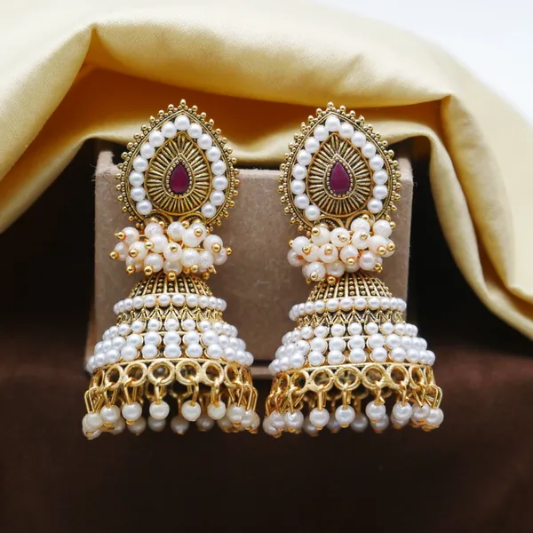 Pearl_Attached_Jhumka_Earrings_for_Girls_and_women.