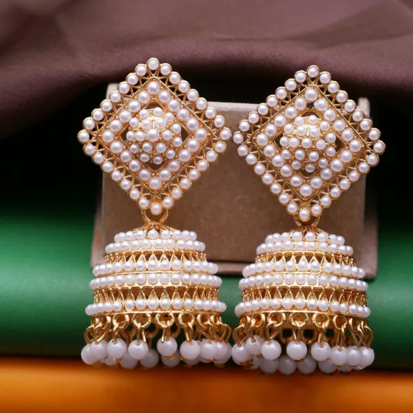 Rose_Gold_Pearl_Embedded_Jhumka_Earrings_For_Girls_And_Women
