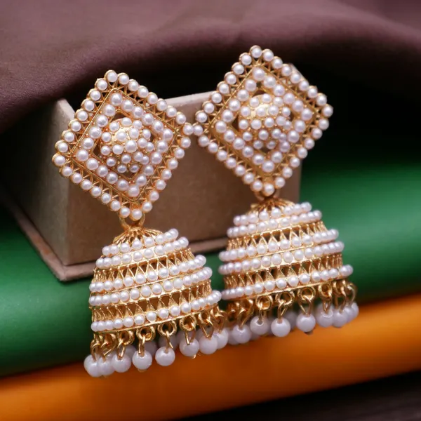 Rose_Gold_Pearl_Embedded_Jhumka_Earrings_For_Girls_And_Women