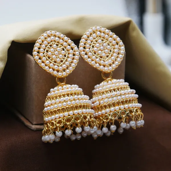 Pearl_Studded_Jhumka_Earrings_for_Girls.