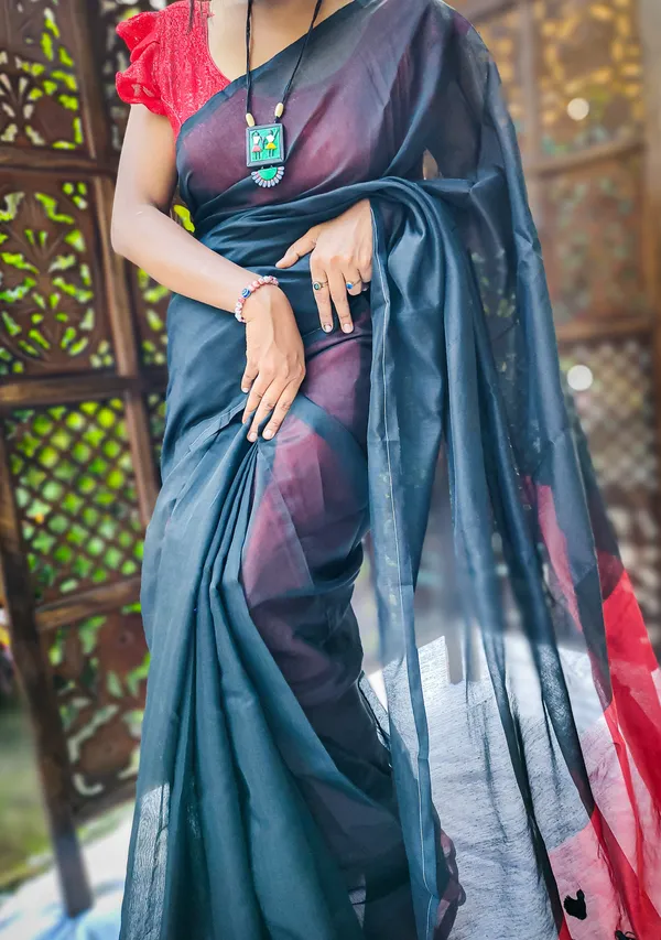 Black_Cotton_Silk_Handloom_Saree_With_Blouse_Piece