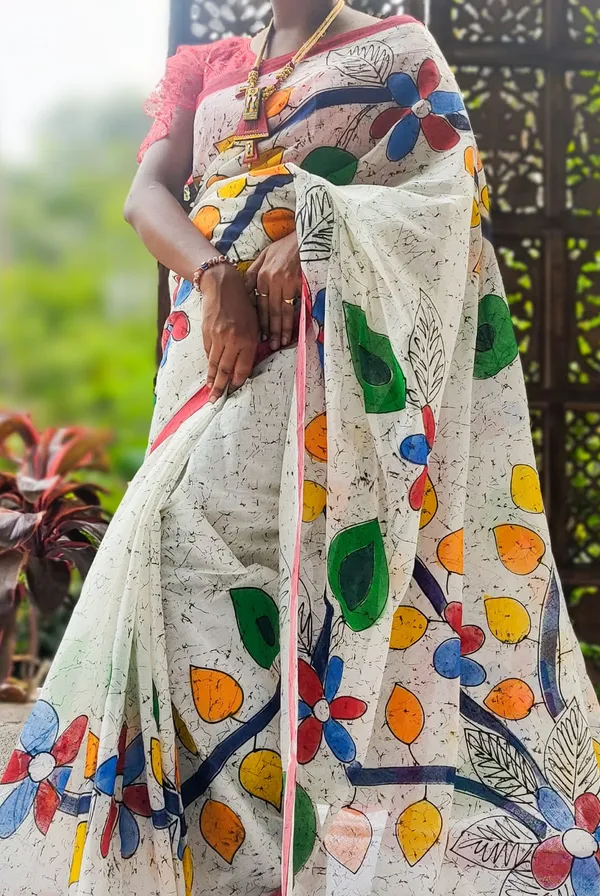 Momchitra_BATIK_Saree_With_Blouse_Piece