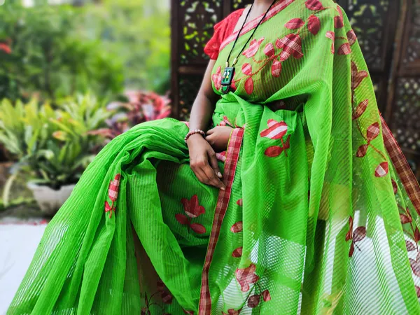 Bulsari_Green_Noyel_Kota_Applique_Work_Saree