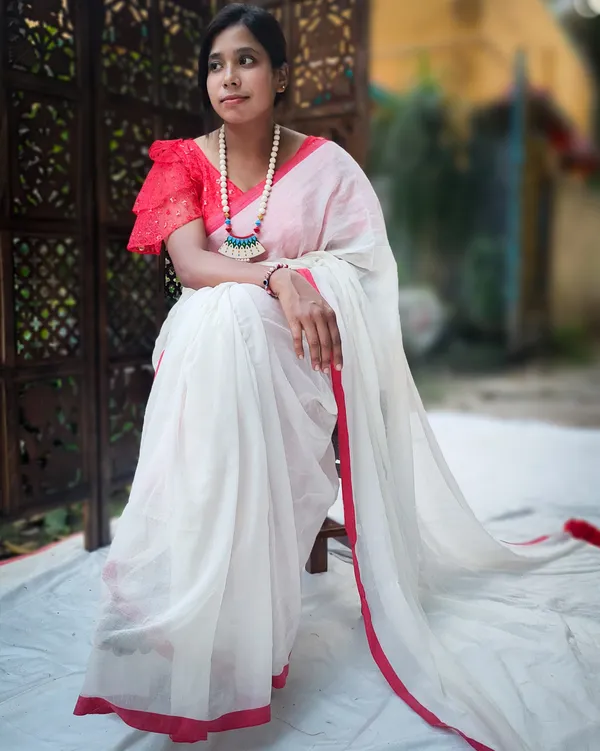 White_saree_with_100_Count_Moll_Cotton_Handloom_Saree