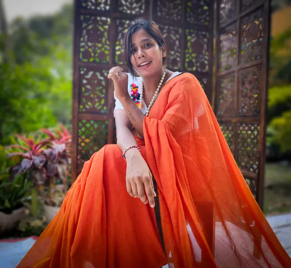 Orange_saree_with_100_Count_Mol_Cotton_Handloom_Saree_Without_Blouse_Piece