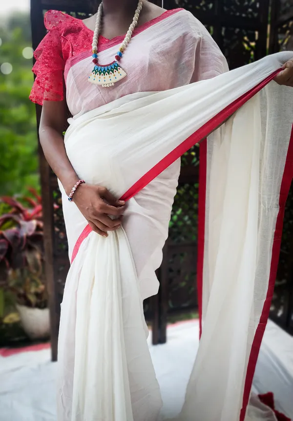 White_saree_with_100_Count_Moll_Cotton_Handloom_Saree
