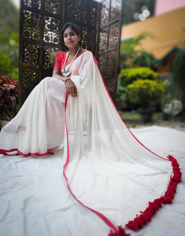 White_saree_with_100_Count_Moll_Cotton_Handloom_Saree