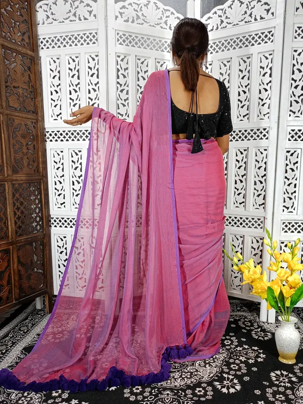 Pink_saree_with_100_Count_Mol_Cotton_Handloom_Saree_Without_Blouse_Piece