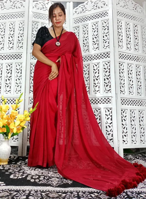 Red_saree_with_100_Count_Mol_Cotton_Handloom_Saree_Without_Blouse_Piece