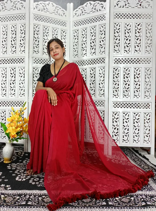 Red_saree_with_100_Count_Mol_Cotton_Handloom_Saree_Without_Blouse_Piece
