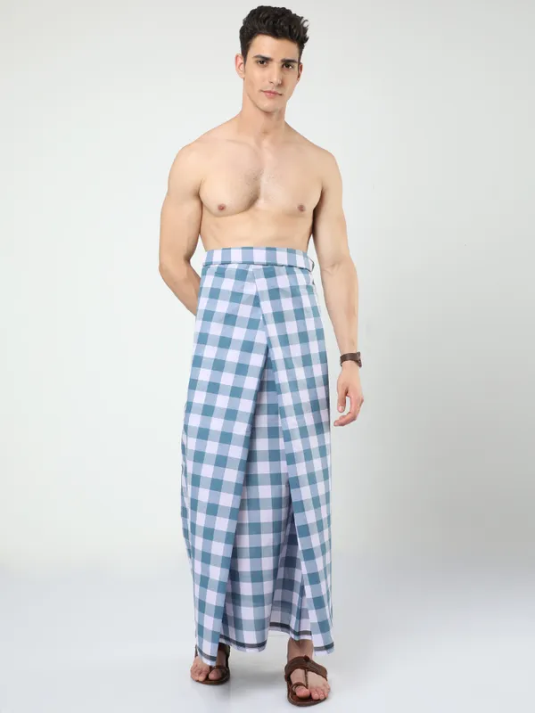 Pure_Cotton_Lungi_|_100%_Cotton_|_Green_and_White_Checks_2.10_meters_-_|_Premium_Range_Lungis