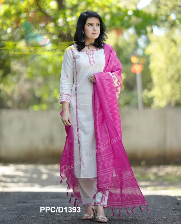 HANDLOOM_COTTAN_EMBROIDERED_KURTA_WITH_PANT_&_KHADI_SILK_DUPATTA_SET.