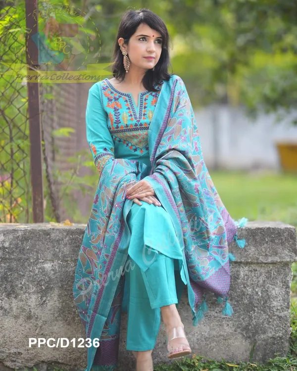 Blue_Cotton_Printed_Suit_Set_Duppta_For_Women