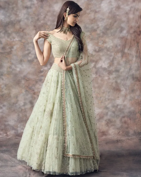 Aqua_Green_Heavy_Faux_Georgette_Lehenga_Choli__(_Semi_Stiched_)