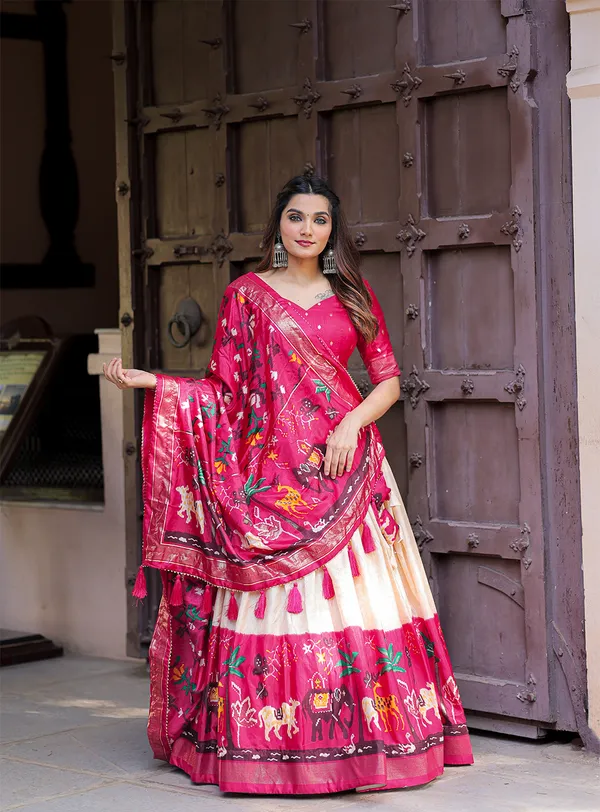 Pink_Patola_Print_Traditional_Lehenga_Choli_Set