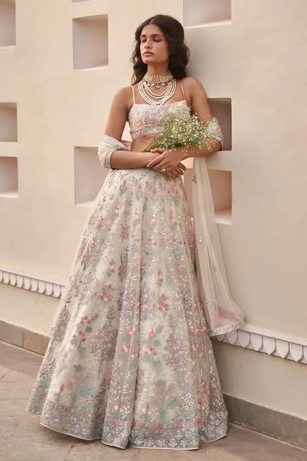 Cream_Heavy_Faux_Georgette_Lehenga_Choli__(_Semi_Stiched_)