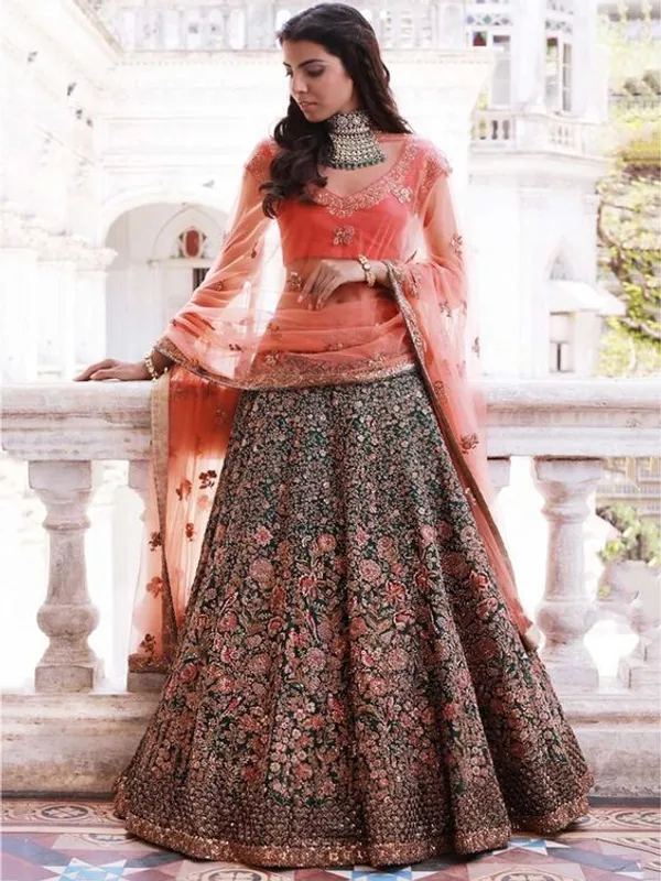 Green_Heavy_Faux_Georgette_Lehenga_Choli__(_Semi_Stiched_)