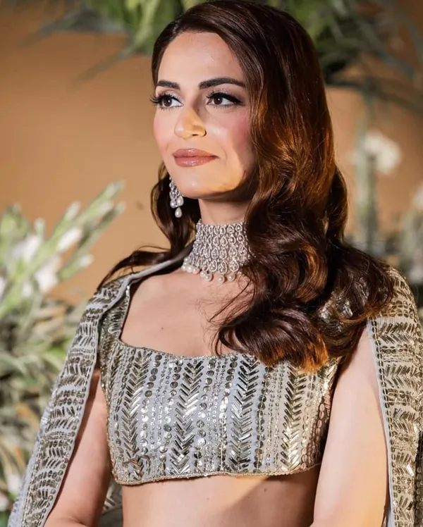 Grey_Heavy_Faux_Georgette_Lehenga_Choli__(_Semi_Stiched_)