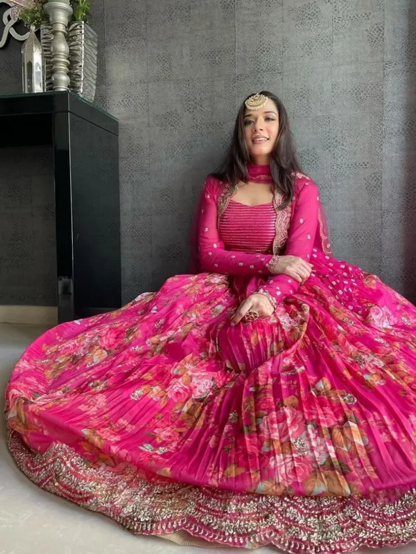 Rani_Pink_Heavy_Faux_Georgette_Lehenga_Choli__(_Semi_Stiched_)