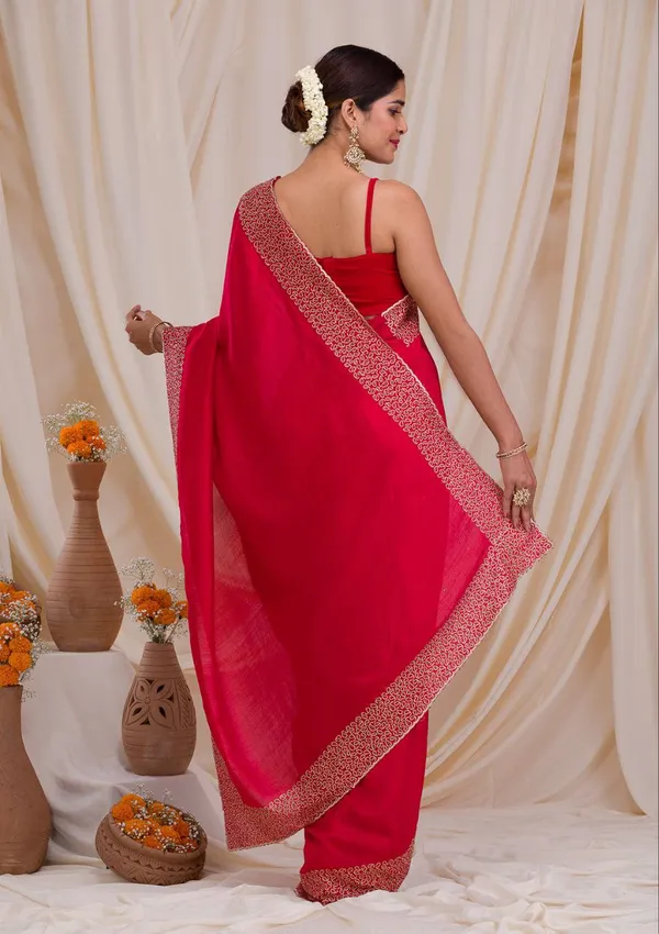 Red_Blooming_Vichitra_Saree_For_Women