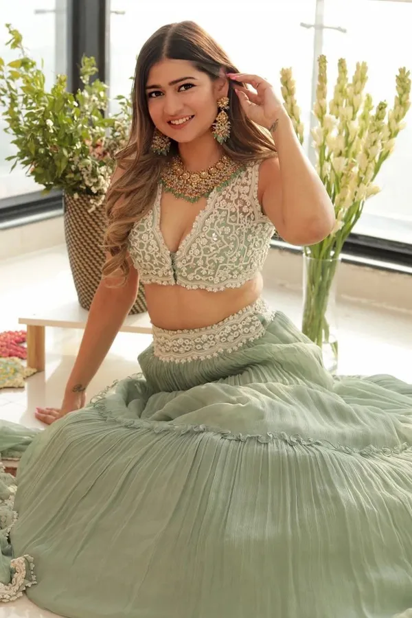 Sea_Green_Heavy_Faux_Georgette_Lehenga_Choli__(_Semi_Stiched_)