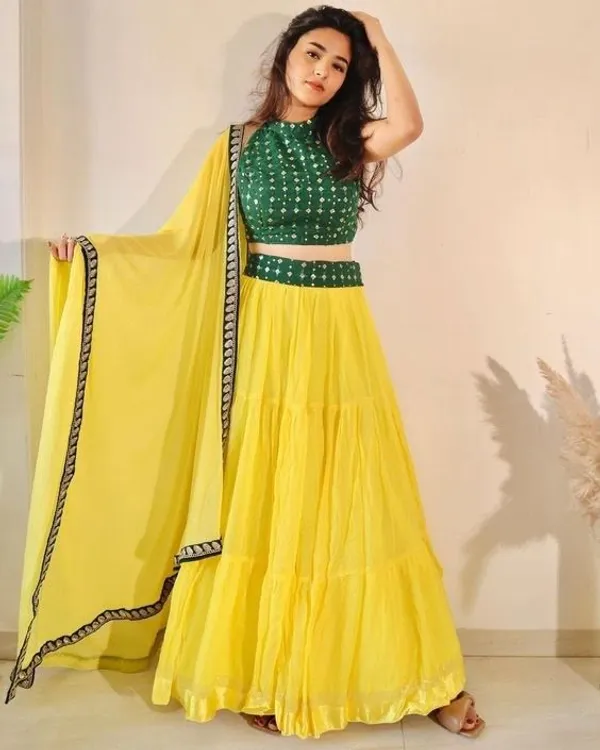 Yellow_Heavy_Faux_Georgette_Lehenga_Choli__(_Semi_Stiched_)