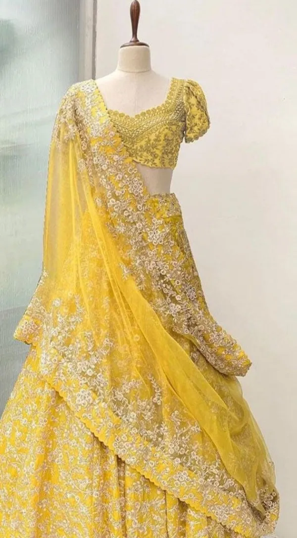 Yellow_Heavy_Faux_Georgette_Lehenga_Choli__(_Semi_Stiched_)